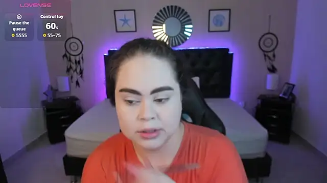 LolaVillalobos online show from 01/19/26, 11:58