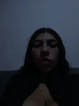 Snapshot of arieel__722 chatting on 10/10/25, 12:53 arieel  722 online show from 10/10/25, 12:53