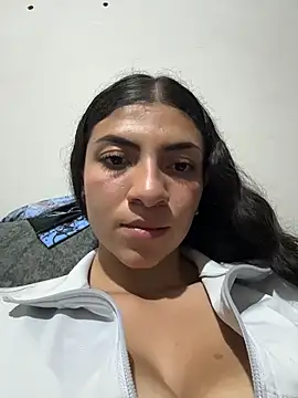 arieel  722 online show from 12/16/25, 04:17