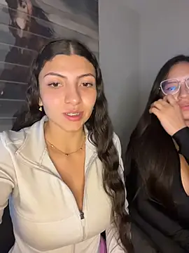 arieel  722 online show from 04/14/26, 04:07