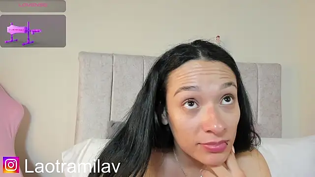 Snapshot of juliettaa_1 chatting on 05/27/26, 12:18 juliettaa 1 online show from 05/27/26, 12:18