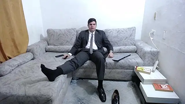 Snapshot of Victor_Maitland chatting on 07/05/26, 04:19 Victor Maitland online show from 07/05/26, 04:19