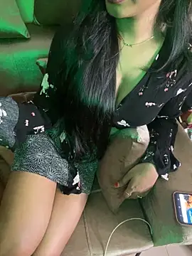 its ur flora online show from 10/11/25, 11:31