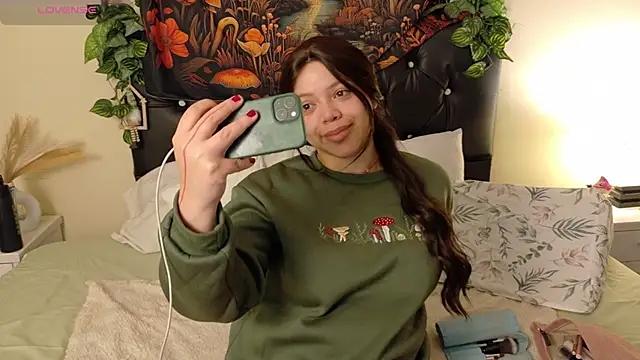 Amanda sweet online show from 10/11/25, 01:09