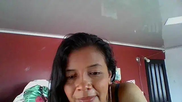DianaOchoa  online show from 09/17/25, 07:37