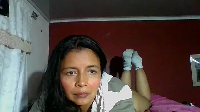 DianaOchoa  online show from 10/15/25, 04:01