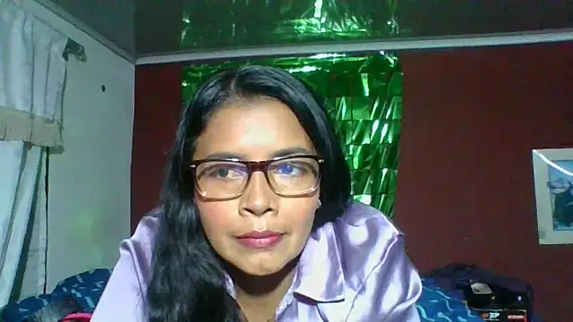 DianaOchoa  online show from 10/19/25, 04:02
