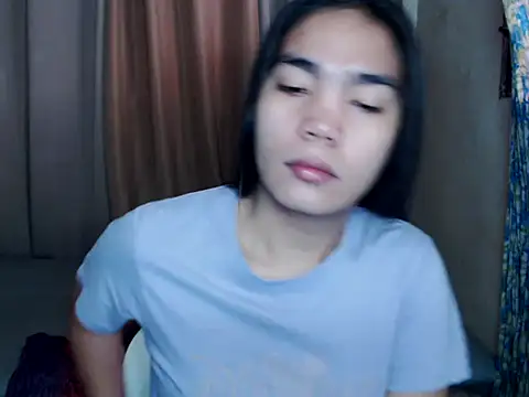 Simple Martina online show from 12/19/25, 02:07