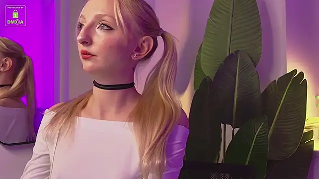 maya snow online show from 10/15/25, 08:31