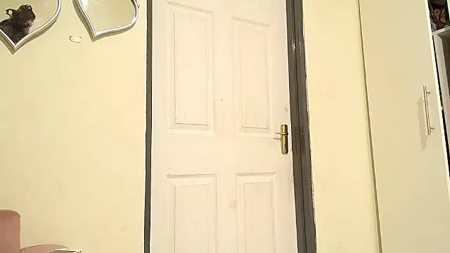 Goddessberry online show from 10/26/25, 02:01