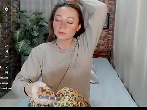 Snapshot of cutemac69 chatting on 01/05/26, 06:33 cutemac69 online show from 01/05/26, 06:33