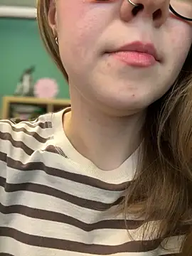  CherryBloom  online show from 09/20/25, 12:06