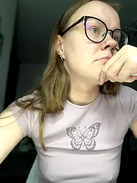  CherryBloom  online show from 10/29/25, 02:19