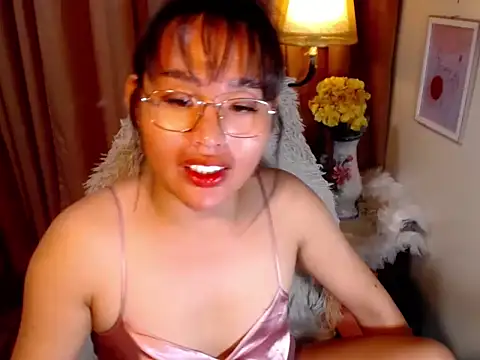 Snapshot of urmidnightcravingsxx chatting on 04/17/26, 11:52 urmidnightcravingsxx online show from 04/17/26, 11:52