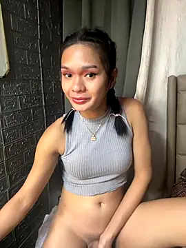 yourlovingperlita69 online show from 12/04/25, 04:48