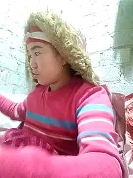 jienrrr online show from 11/21/25, 12:21