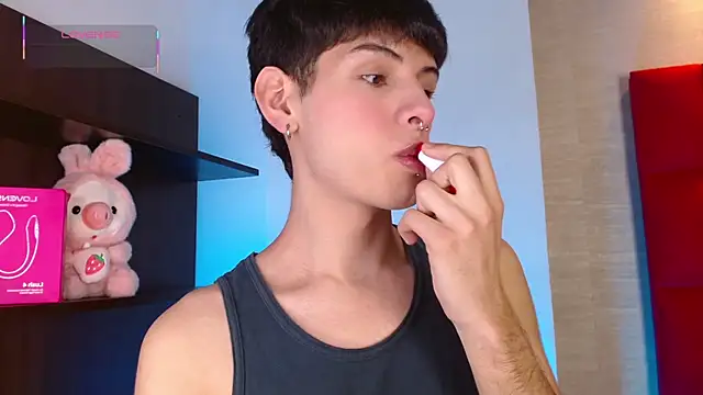 Ezra Storm online show from 11/25/25, 05:07