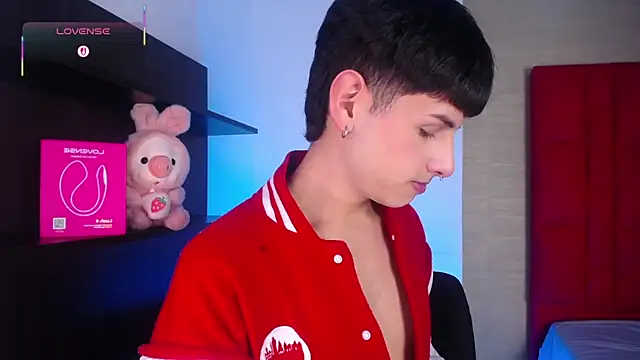 Ezra Storm online show from 01/09/26, 04:37