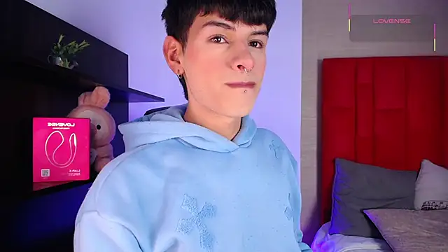 Ezra Storm online show from 02/11/26, 05:12