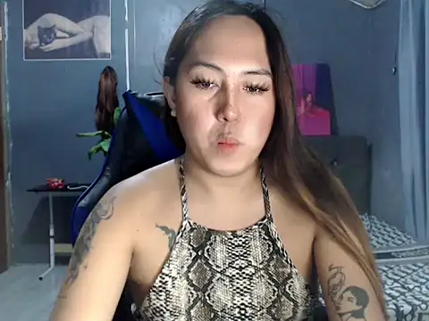 urtranspinay online show from 11/20/25, 04:51