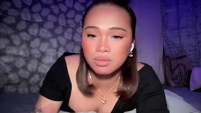 Exotic alyssa69 online show from 05/30/26, 01:57