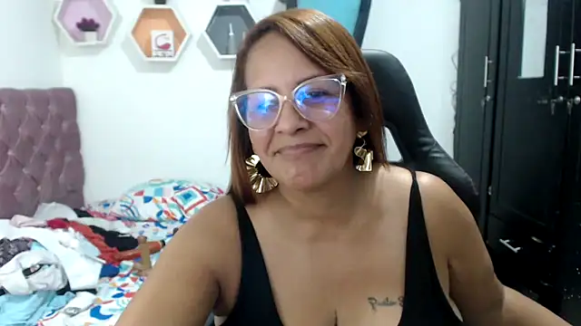 cristydirtyhot online show from 12/16/25, 01:10