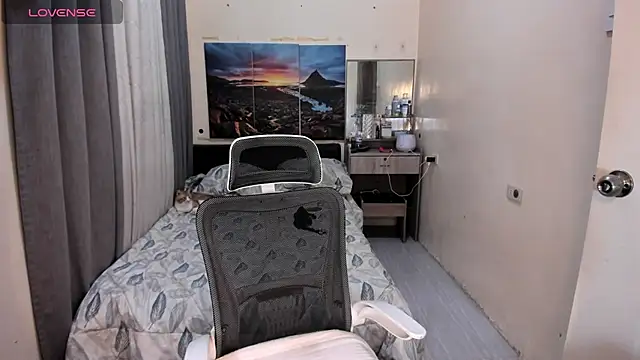 Miss VictoriaWilliams online show from 02/09/26, 04:00