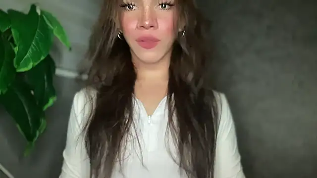 Misselliefayexxx online show from 12/17/25, 01:11