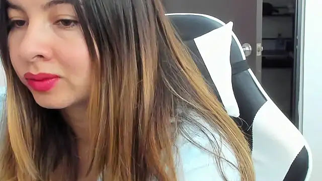 ADHARAMILLER  1111 online show from 03/31/26, 12:23