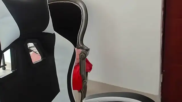 ADHARAMILLER  1111 online show from 04/15/26, 07:58