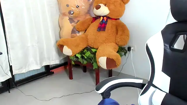 ADHARAMILLER  1111 online show from 04/21/26, 01:42