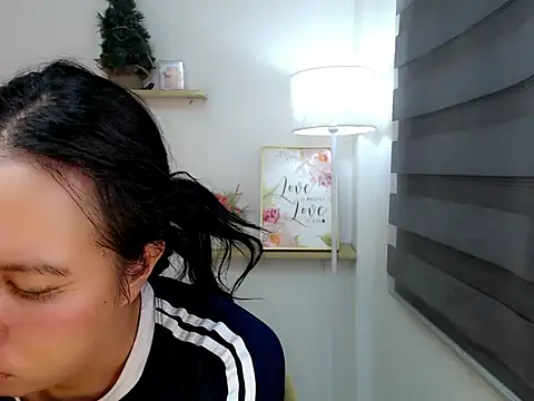 kimbratx online show from 09/29/25, 10:36