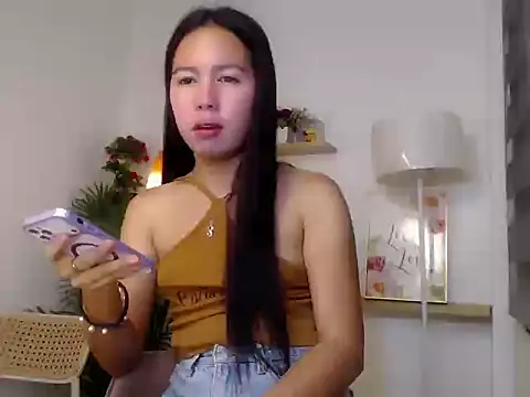 Snapshot of kimbratx chatting on 07/12/26, 10:23 kimbratx online show from 07/12/26, 10:23