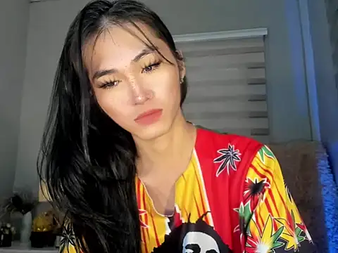 lovelychanel69xx online show from 09/18/25, 10:56