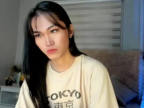 lovelychanel69xx online show from 09/19/25, 10:43