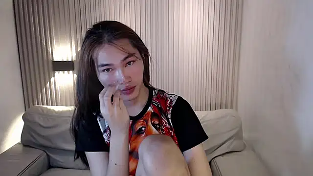 Snapshot of lovelychanel69xx chatting on 12/16/25, 12:15 lovelychanel69xx online show from 12/16/25, 12:15