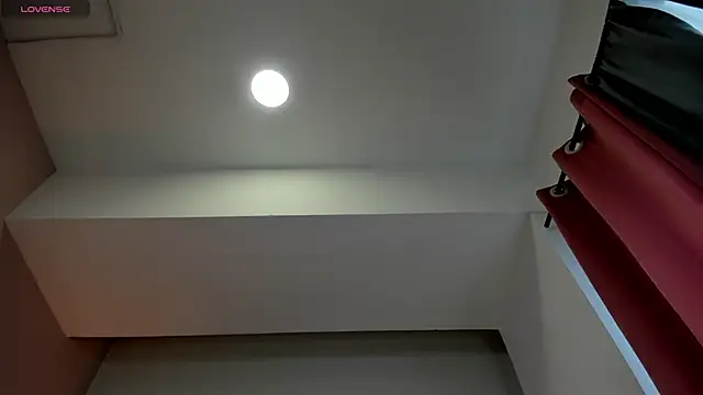 ivy collins  online show from 03/07/26, 02:47