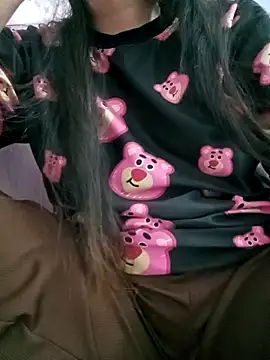 Yoo j online show from 10/21/25, 11:11