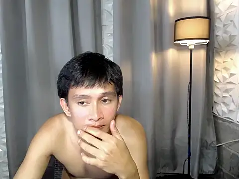 Snapshot of prince_elaijah chatting on 07/02/26, 03:23 prince elaijah online show from 07/02/26, 03:23