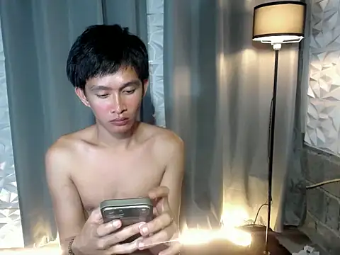 Snapshot of prince_elaijah chatting on 07/02/26, 03:29 prince elaijah online show from 07/02/26, 03:29