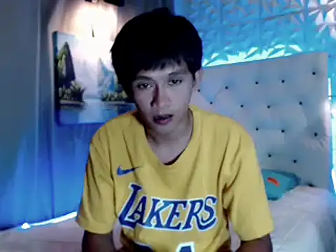 Snapshot of prince_elaijah chatting on 07/23/26, 11:52 prince elaijah online show from 07/23/26, 11:52