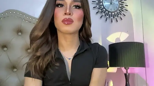 solana imani online show from 10/27/25, 03:49