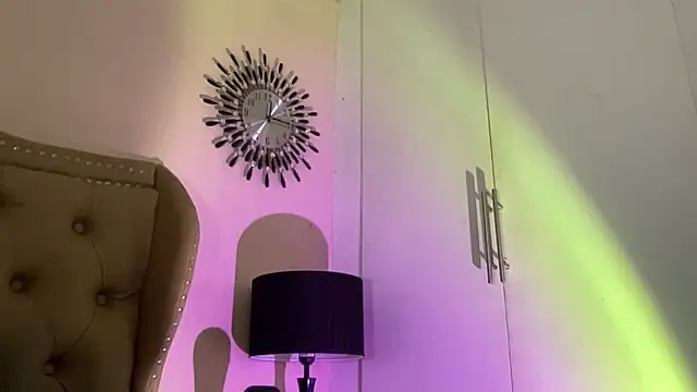 solana imani online show from 11/24/25, 09:58