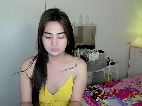 Alovelydoll nica online show from 04/04/26, 12:31