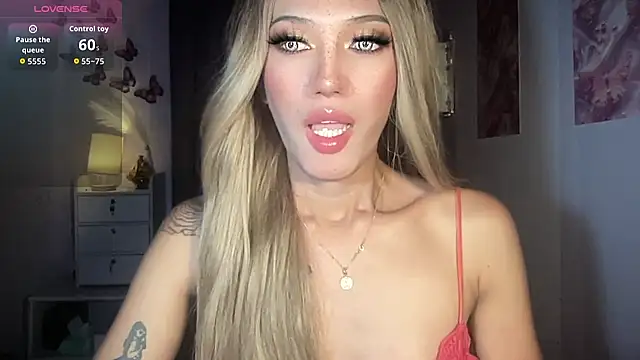 Lust-sluttymira online show from 02/06/26, 04:54