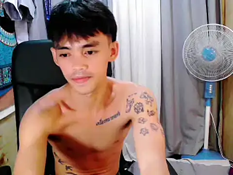 urhunky boy online show from 09/22/25, 01:13