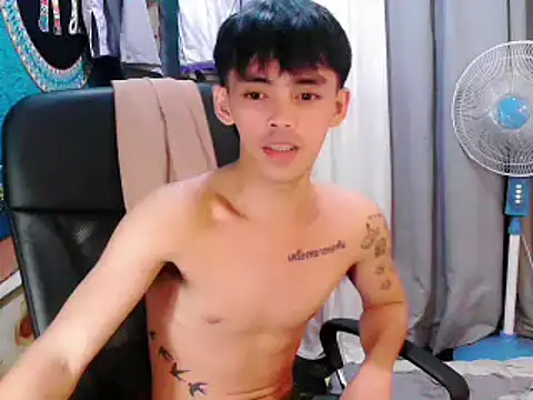 urhunky boy online show from 09/28/25, 11:15