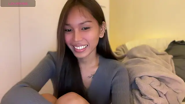 Snapshot of _sexyanne69_ chatting on 02/08/26, 04:10 sexyanne69 online show from 02/08/26, 04:10