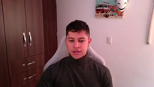 domsantiago  online show from 10/20/25, 03:56