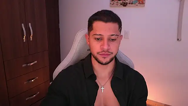 domsantiago  online show from 02/15/26, 03:58